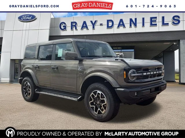 2026 Ford Bronco Outer Banks®