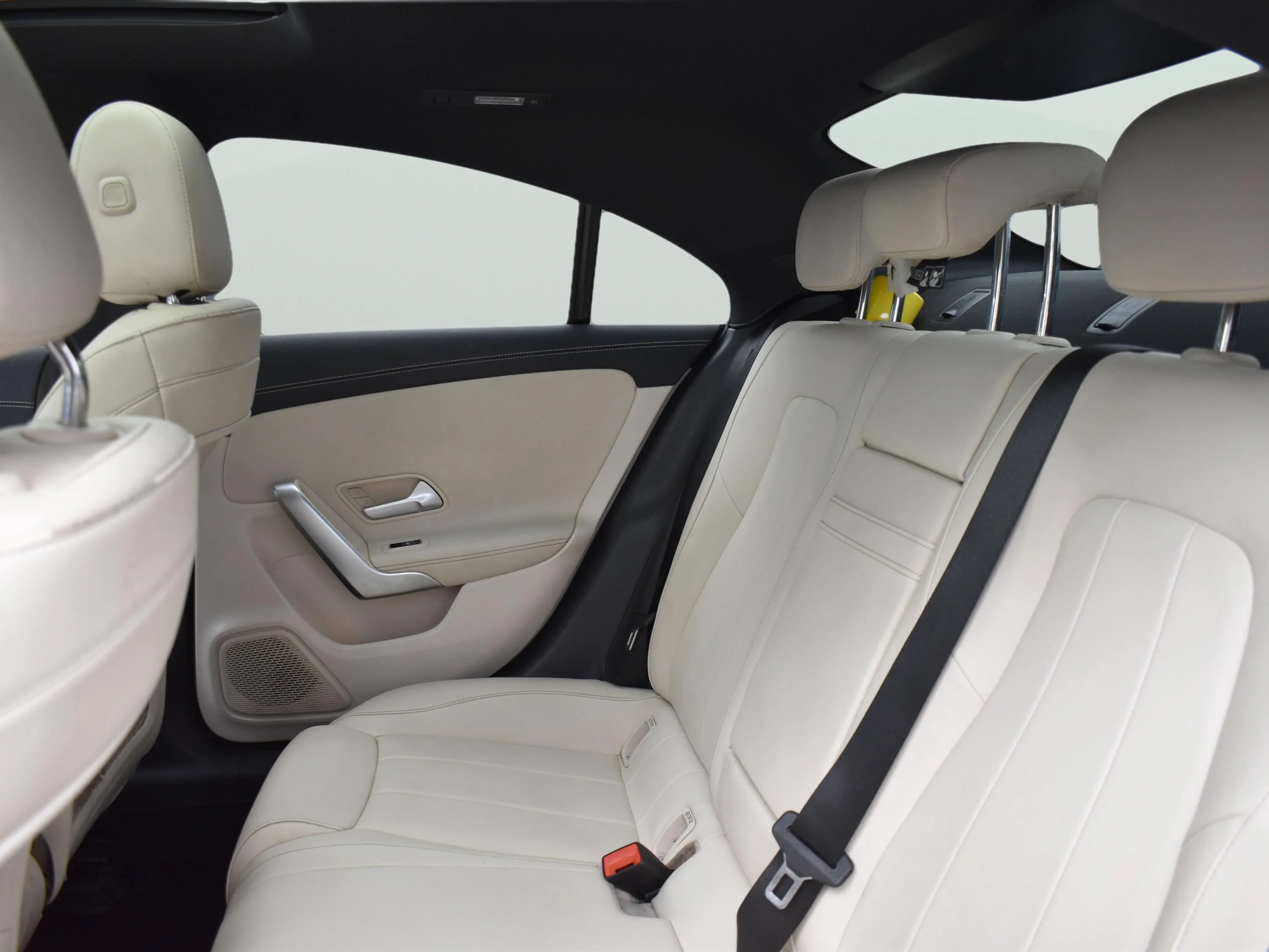 Used 2021 Polar White Mercedes-Benz CLA 250 image 20