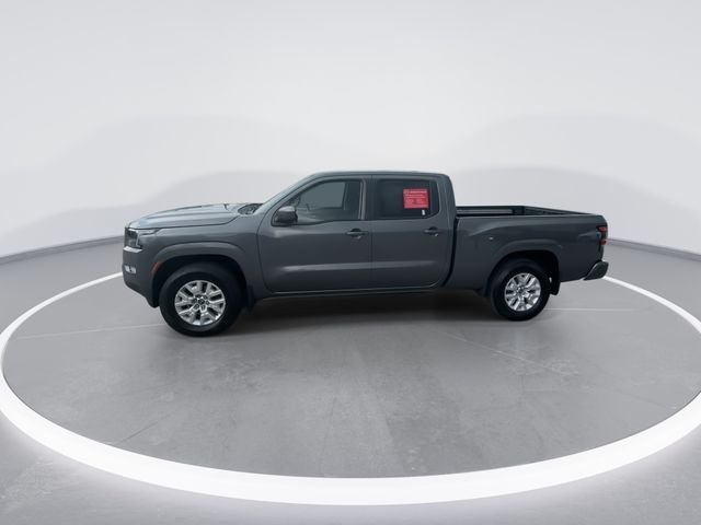 Used 2023 Gray Nissan SV image 5