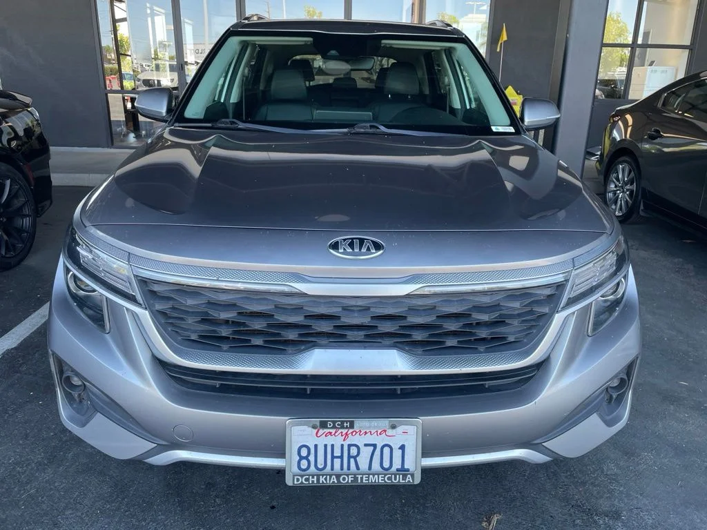 Used 2021 Gray Kia EX image 3