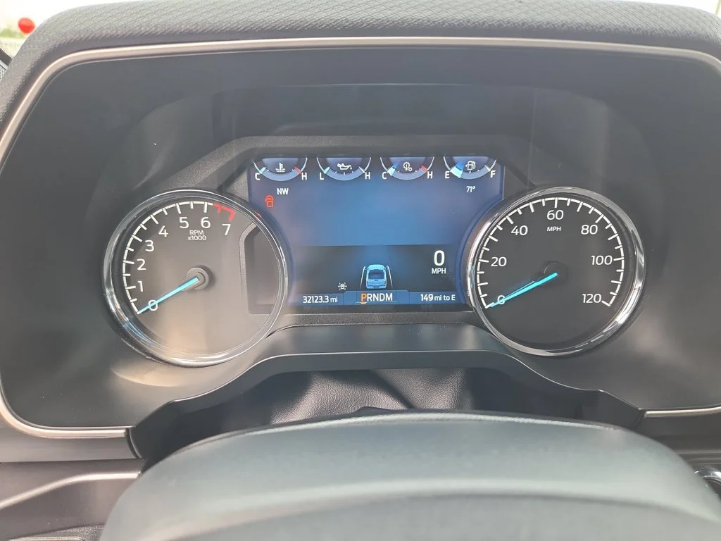 Used 2023  Ford XLT image 14