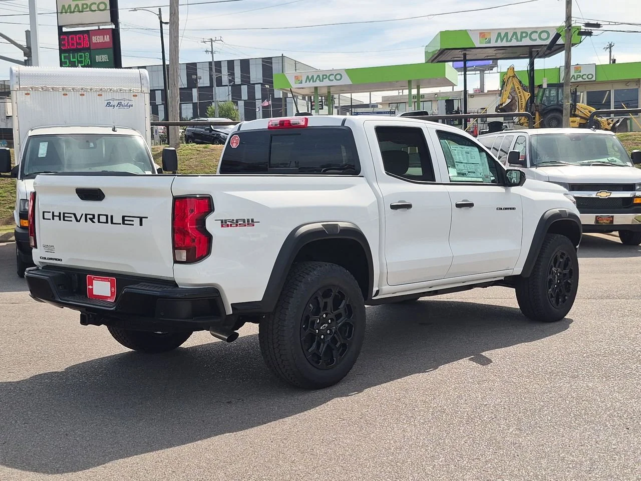 New 2026 Summit White Chevrolet Trail Boss image 8