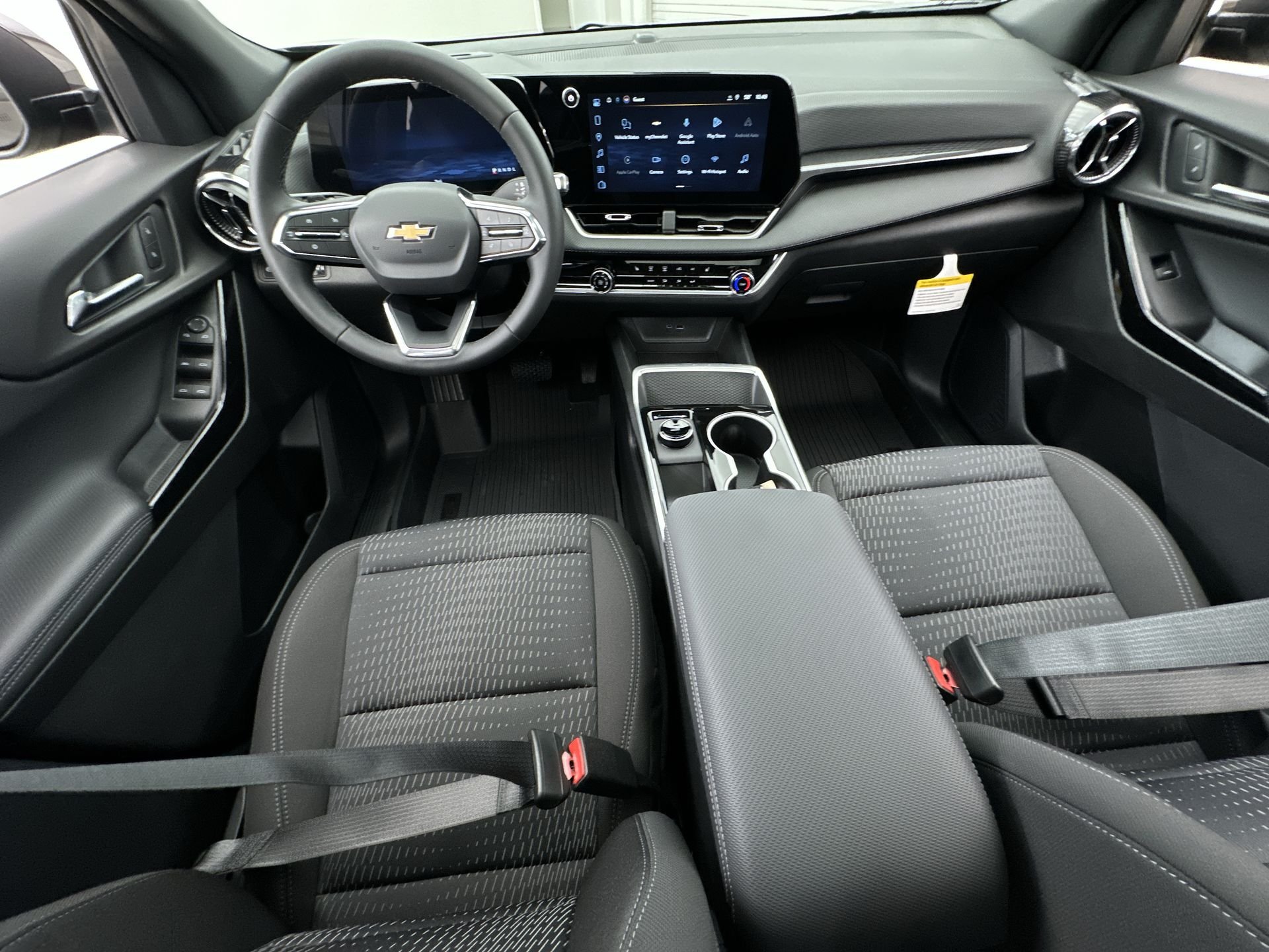 2027 Chevrolet Equinox LT - Photo 77