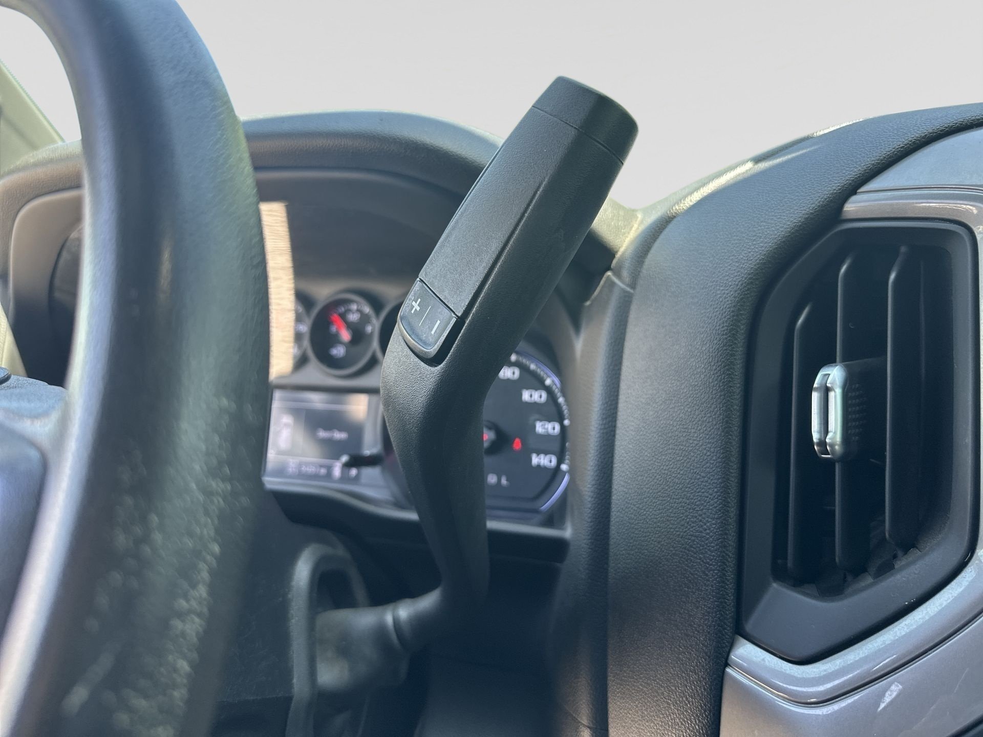 2023 Chevrolet Silverado 2500HD Custom - Photo 15