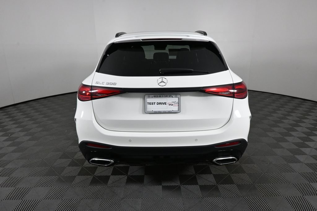New 2026 Polar White Mercedes-Benz GLC 300 image 28