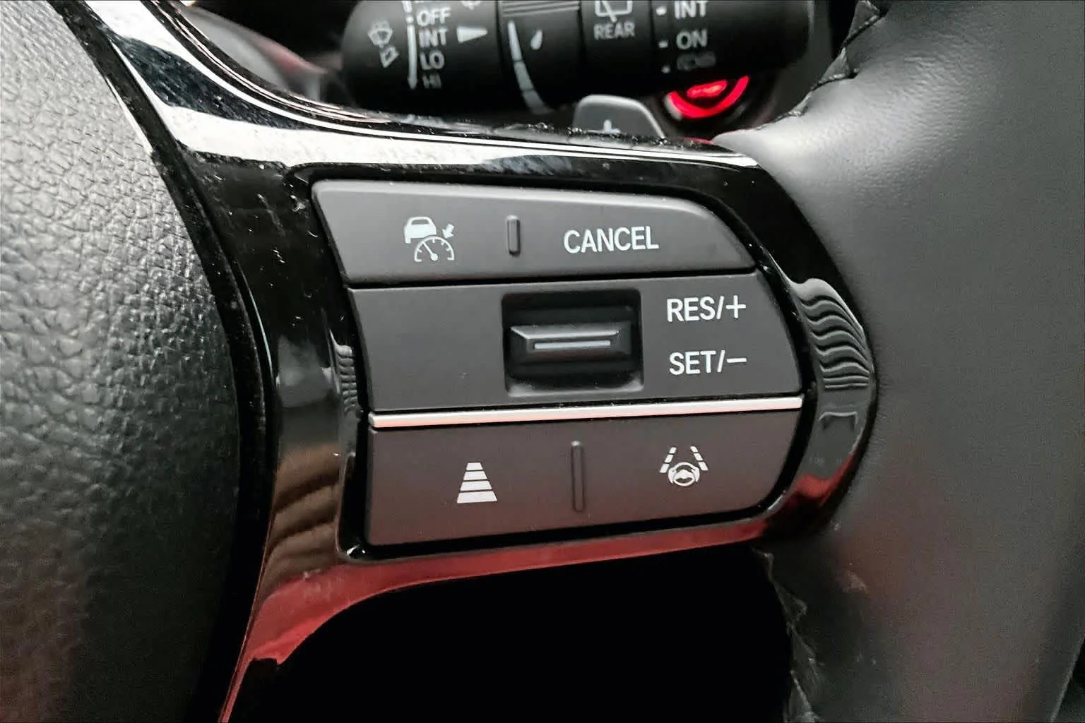 2025 Honda Pilot Touring - Photo 47