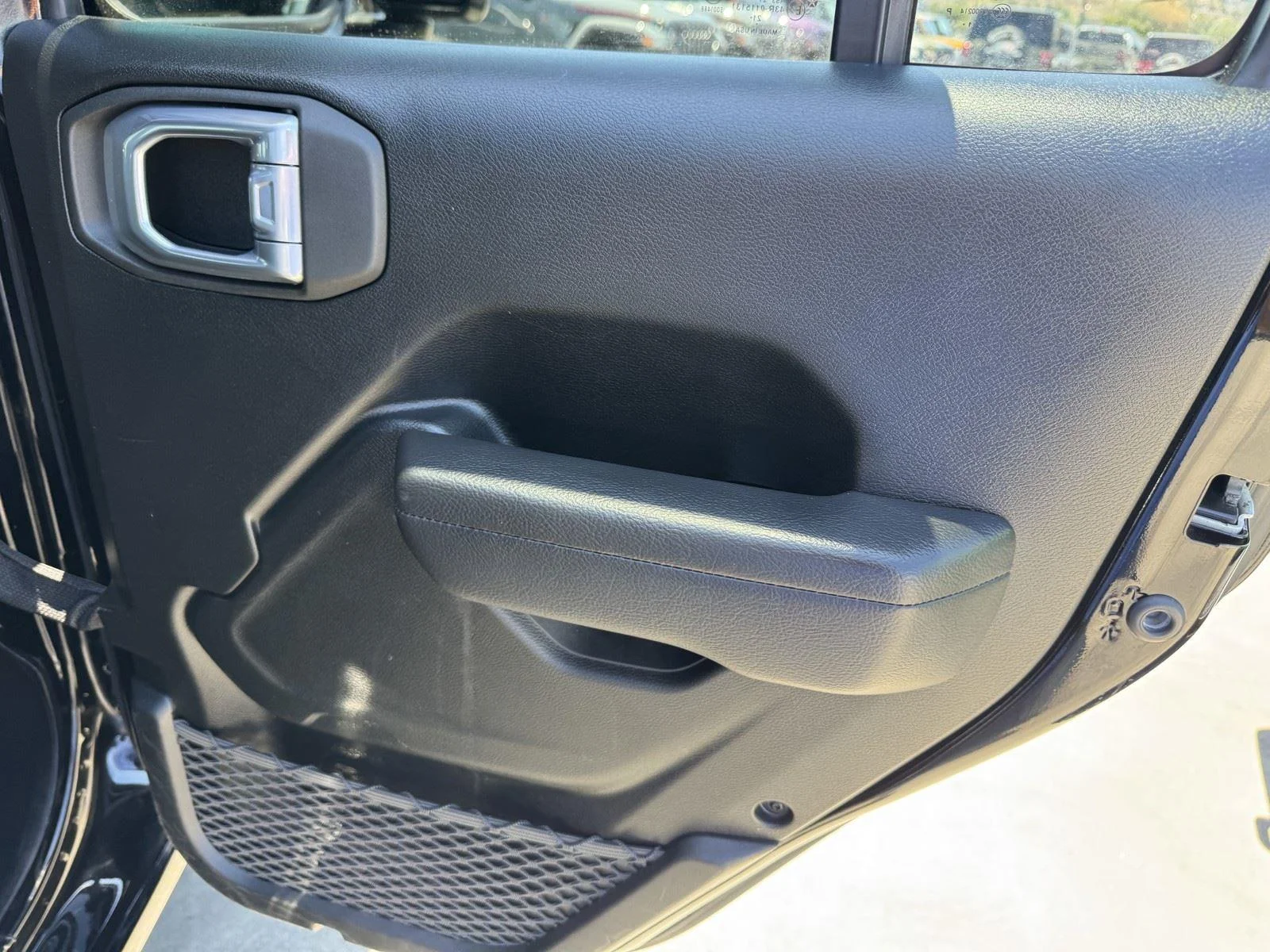Used 2022 Black Clearcoat Jeep Unlimited Sport Altitude image 11