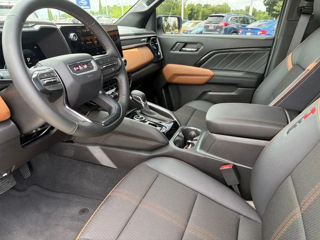 Used 2026 White GMC AT4 image 18