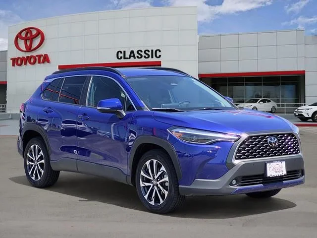 2024 Toyota Corolla Cross XLE