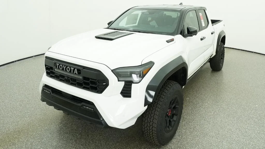 2026 Toyota Tacoma TRD Pro - Photo 14