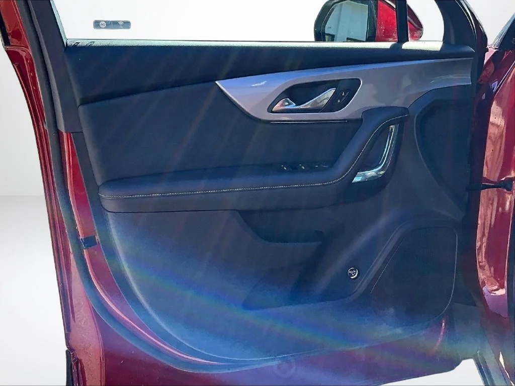 Used 2023 Red Chevrolet LT image 24