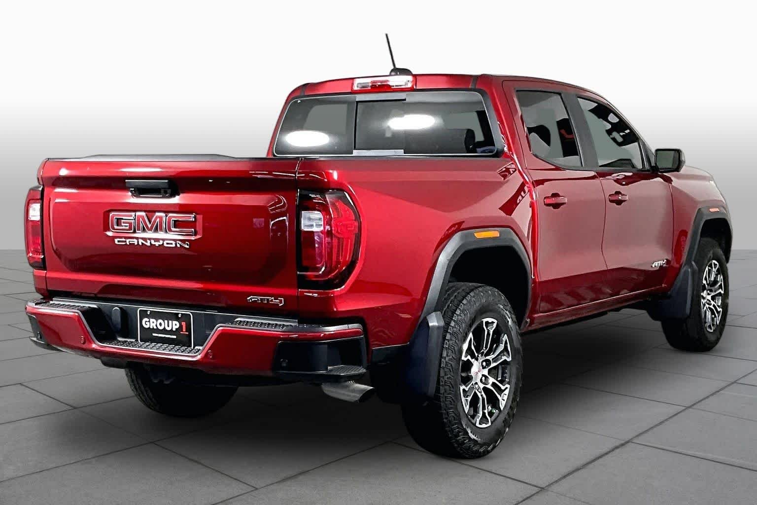2023 GMC Canyon AT4 - Photo 13