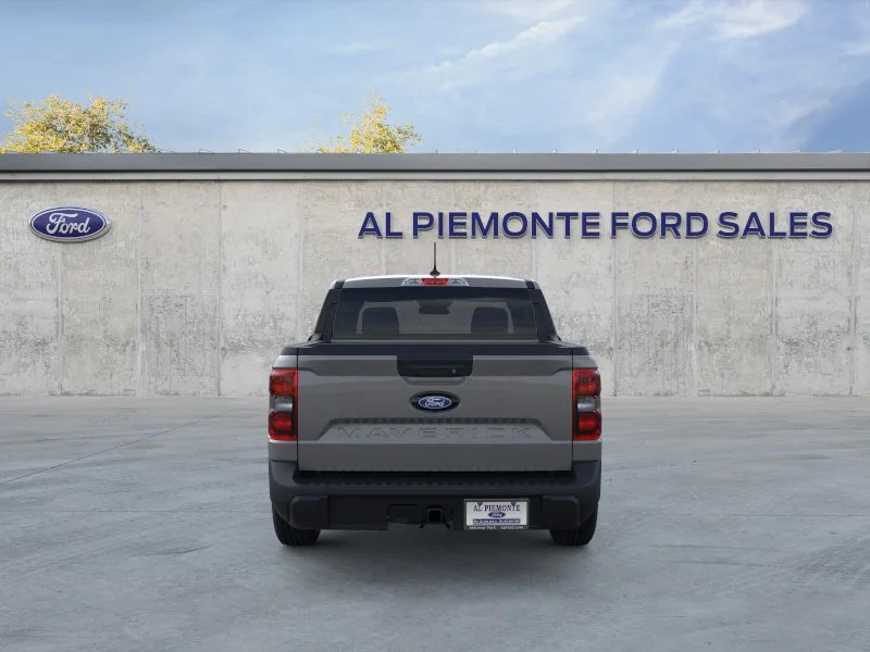 New 2026 Carbonized Gray Metallic Ford XLT image 5