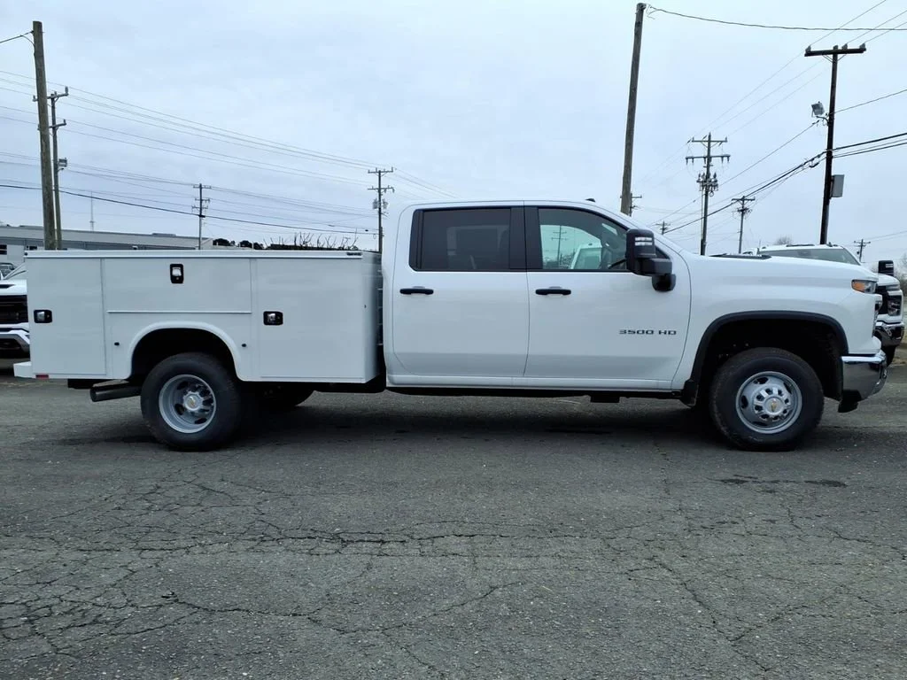 New 2026 Summit White Chevrolet Work Truck image 3