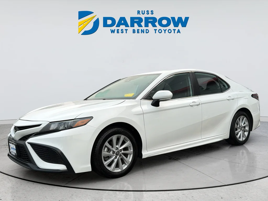 Used 2024 White Toyota  image 1