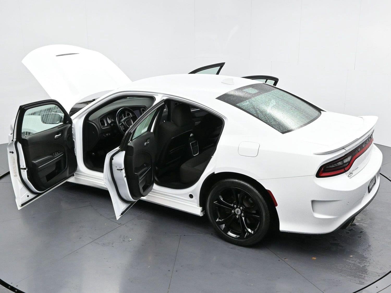 Used 2021 White Knuckle Clearcoat Dodge R/T image 34