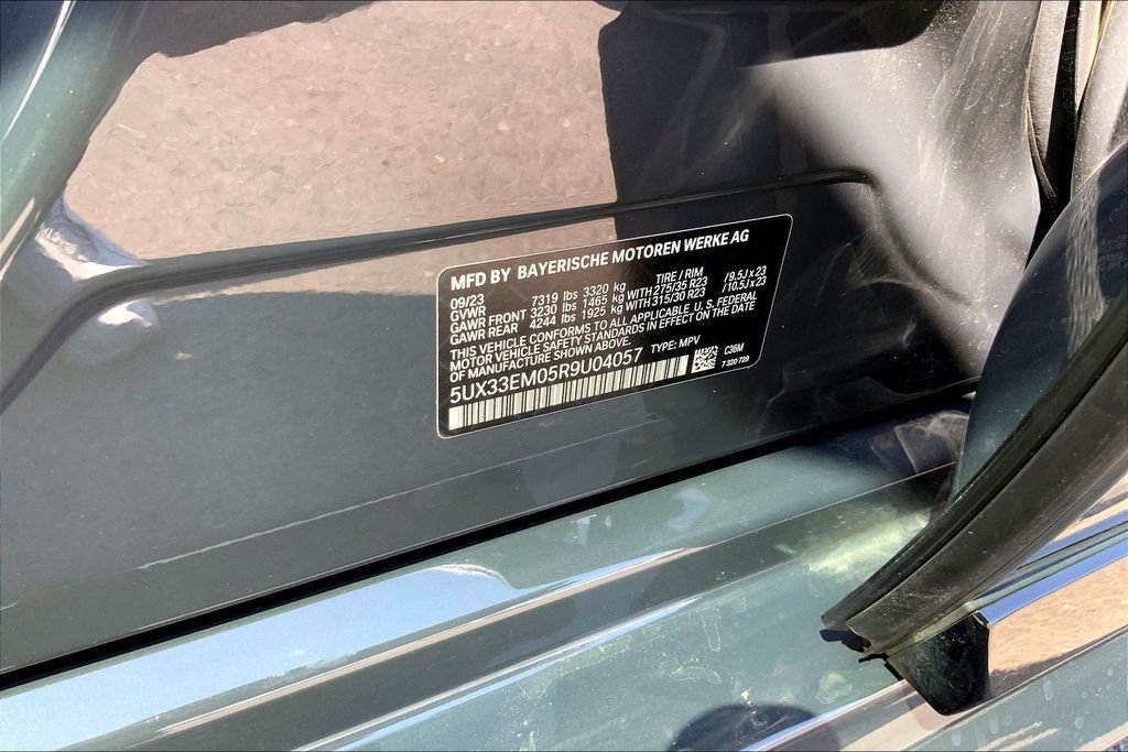 Used 2024 Gray BMW M60i image 18