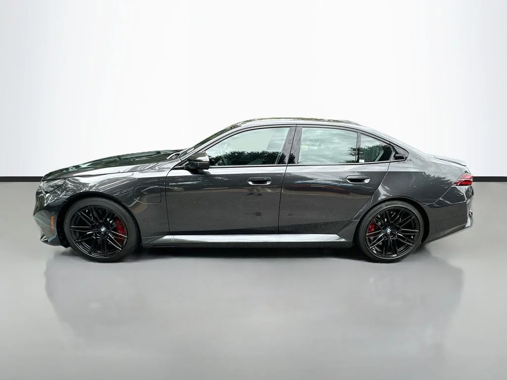 Used 2025 Dark Graphite BMW Base image 8