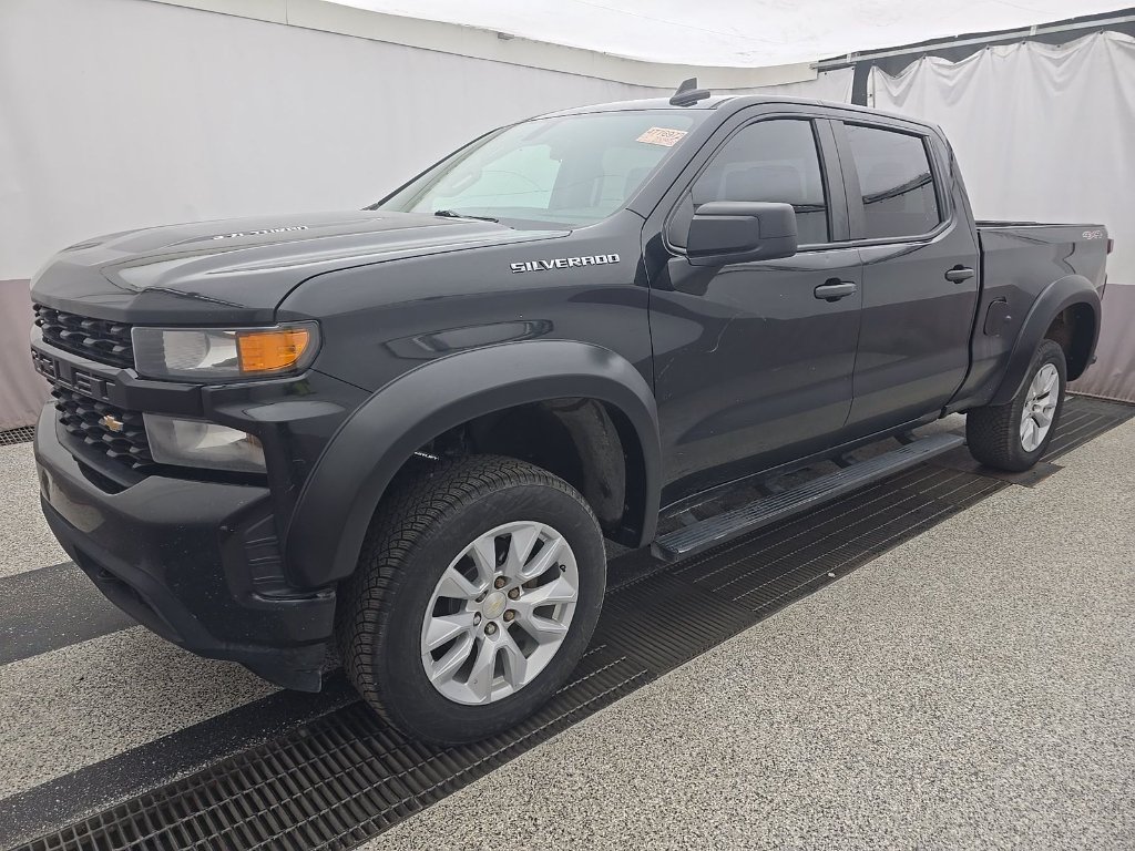Used 2020 Black Chevrolet Custom image 1