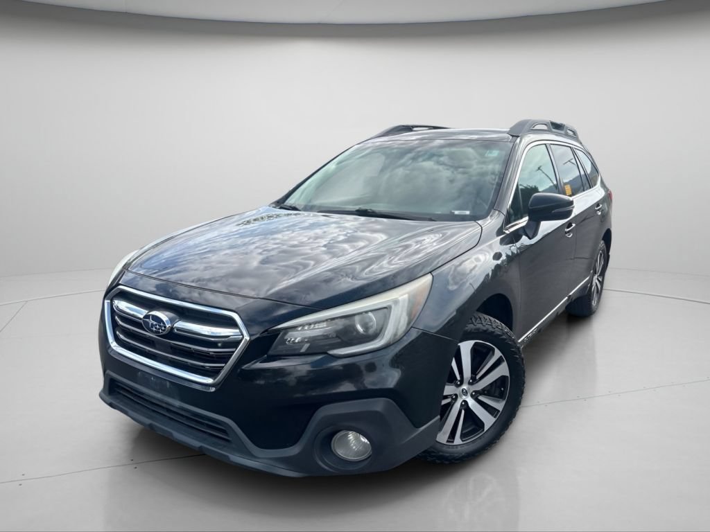 Used 2018 Crystal Black Silica Subaru 2.5i image 14