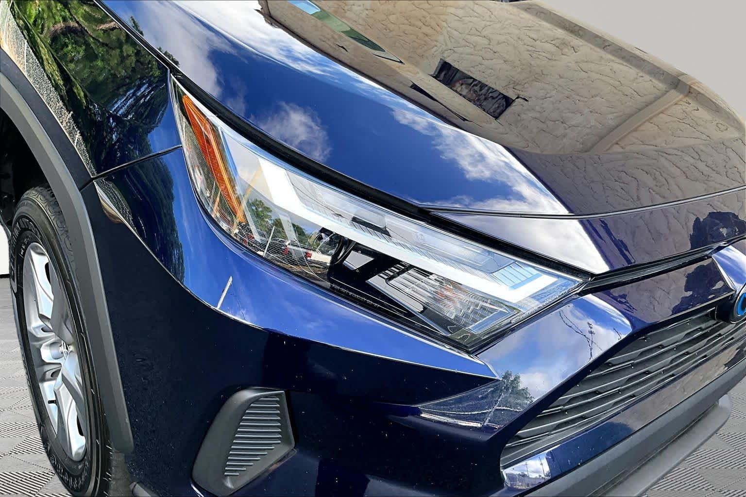Used 2024 Blueprint Toyota Hybrid XLE image 28