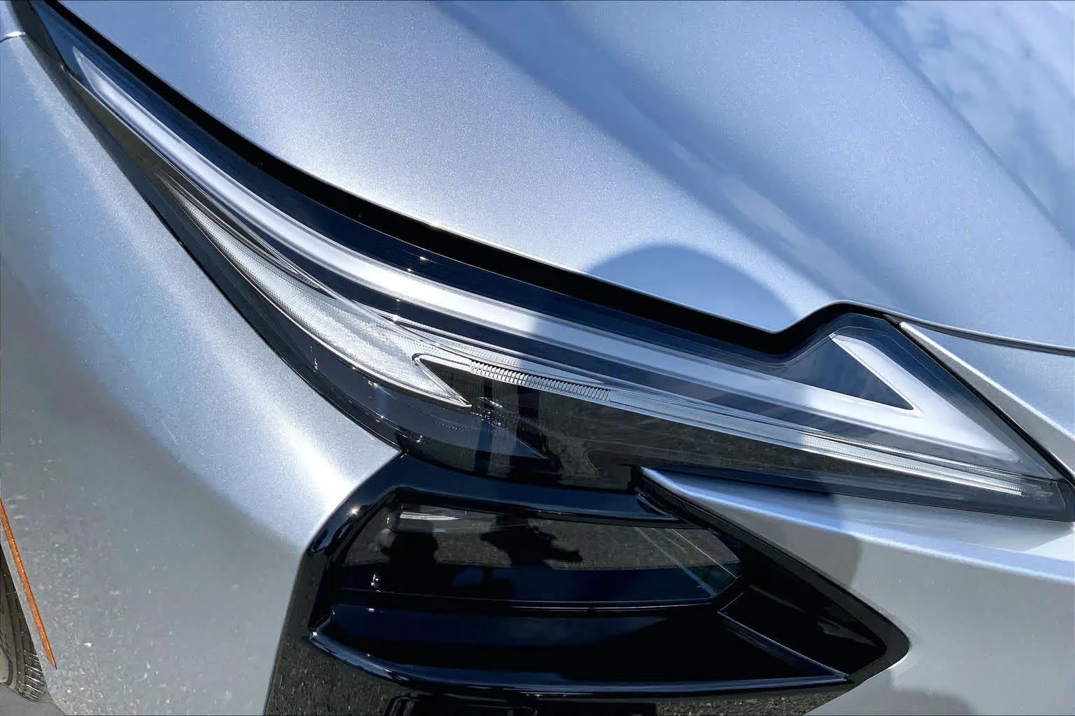New 2026 Iridium Lexus PREMIUM AWD image 13
