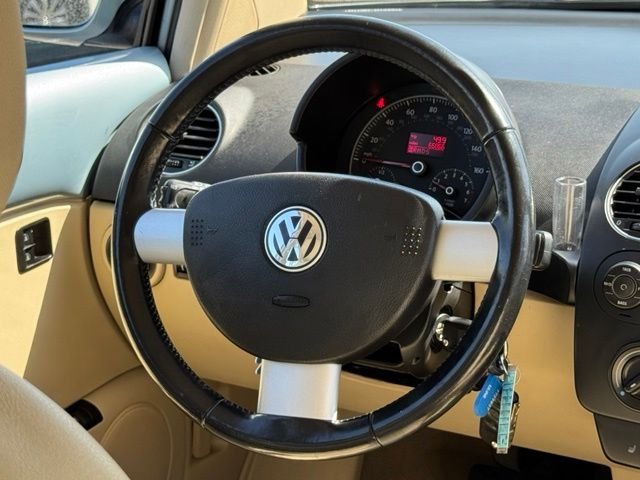 Used 2010 Heaven Blue Metallic Volkswagen 2.5L image 26
