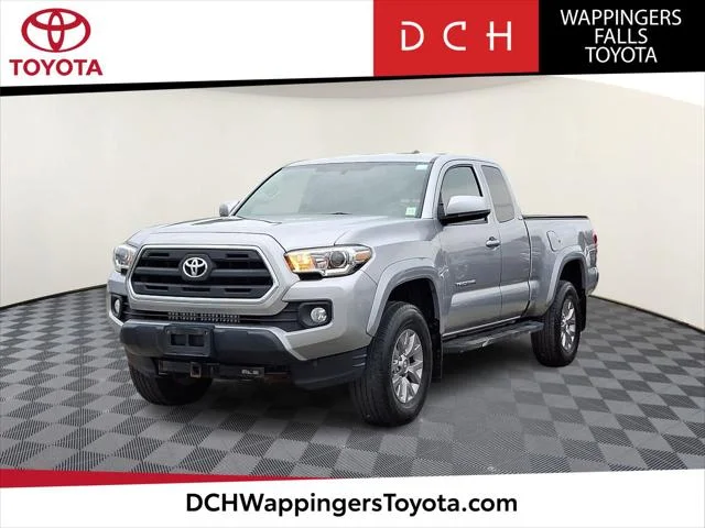 Certified Used 2017 SILVER ME Toyota  image 1