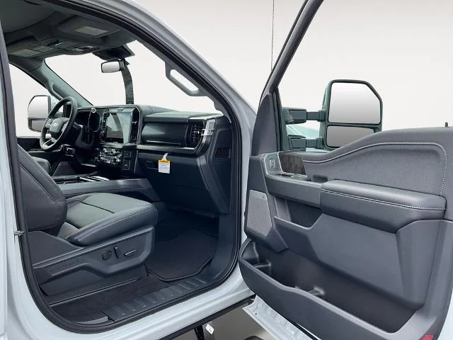 New 2026 Avalanche Ford F-350® Lariat® image 31