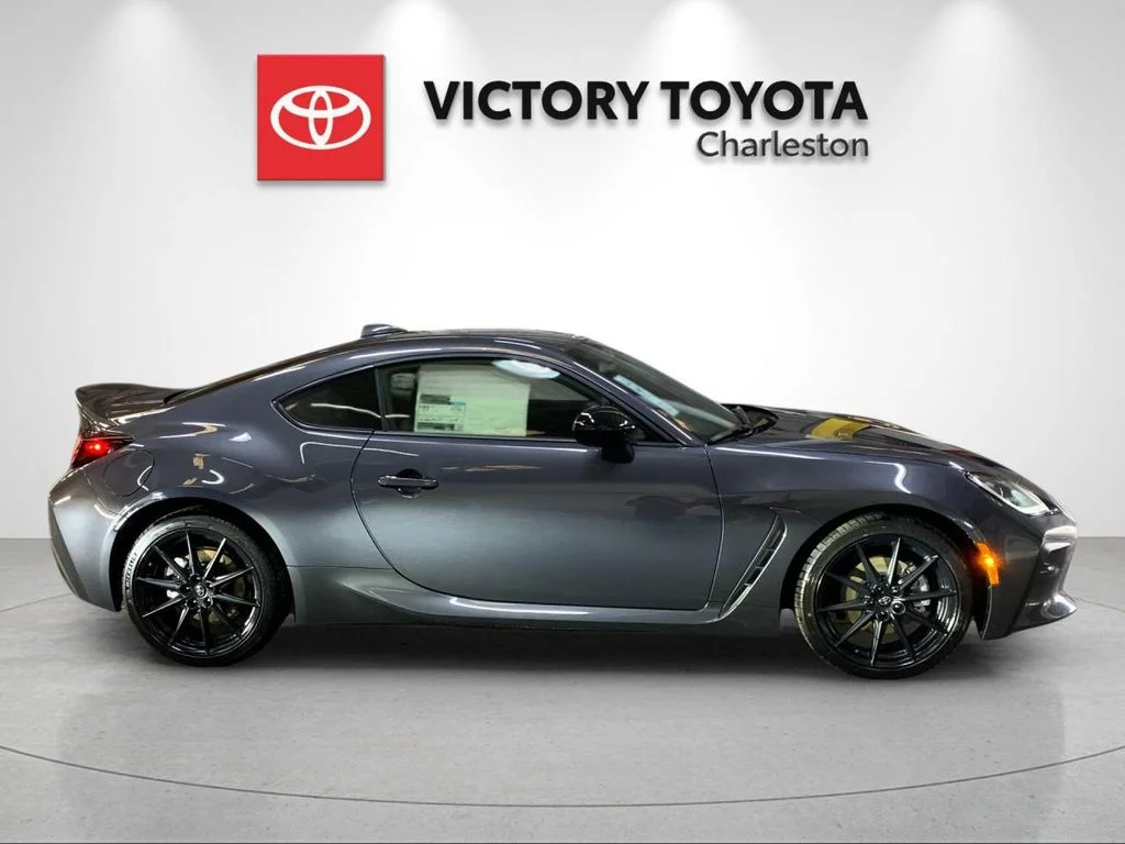 Used 2026  Toyota Premium image 6