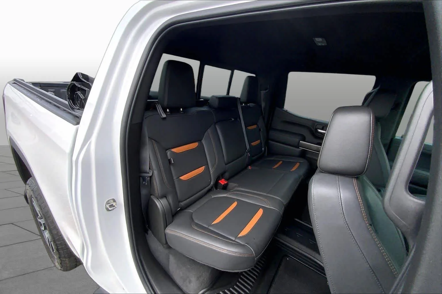 Used 2021 WHITE GMC AT4 image 17