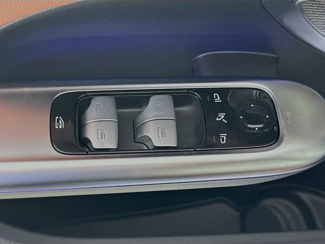 New 2026 Twilight Blue Metallic Mercedes-Benz C 300 image 18
