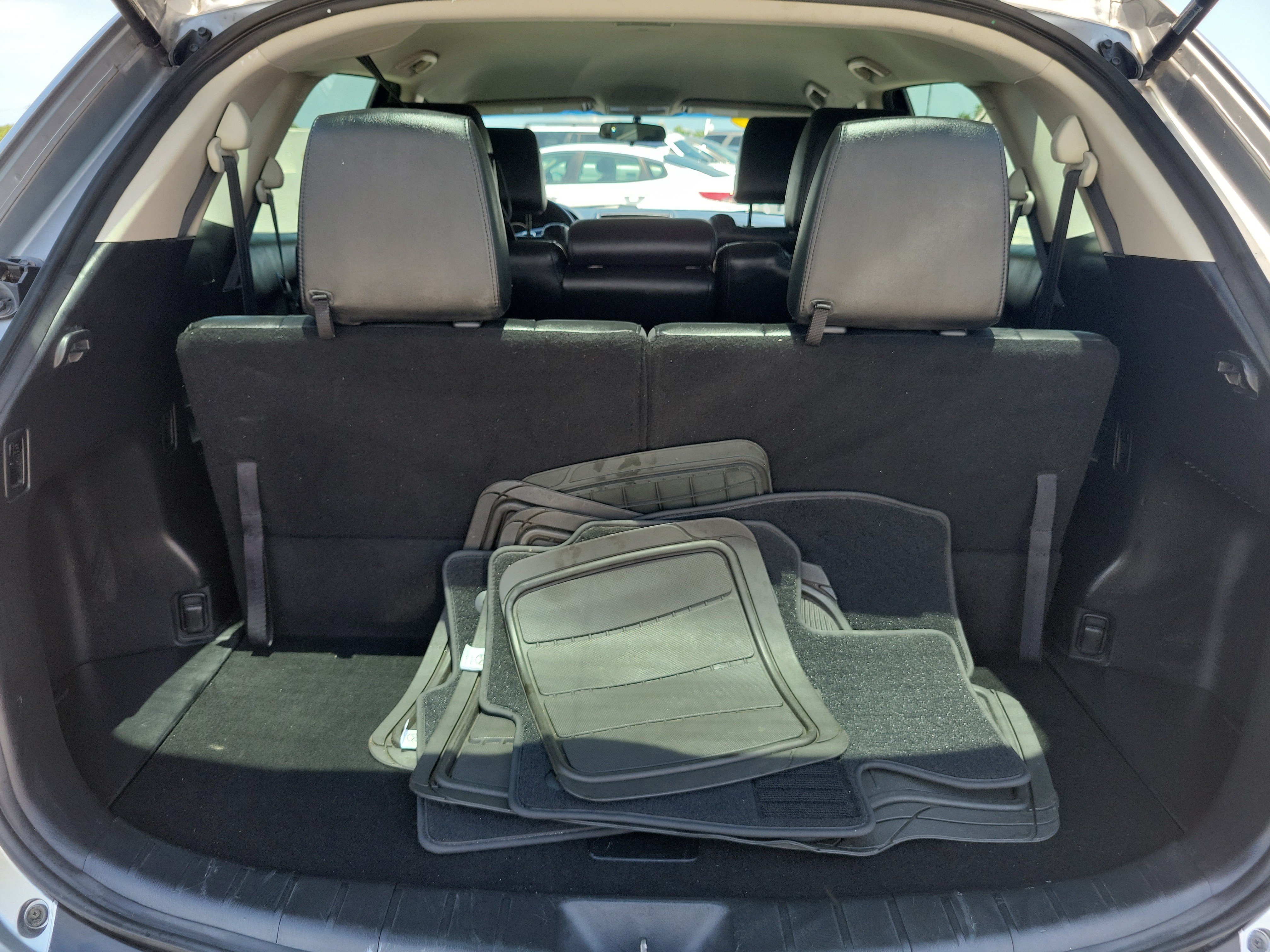 Used 2015 Liquid Silver Mazda Touring image 10