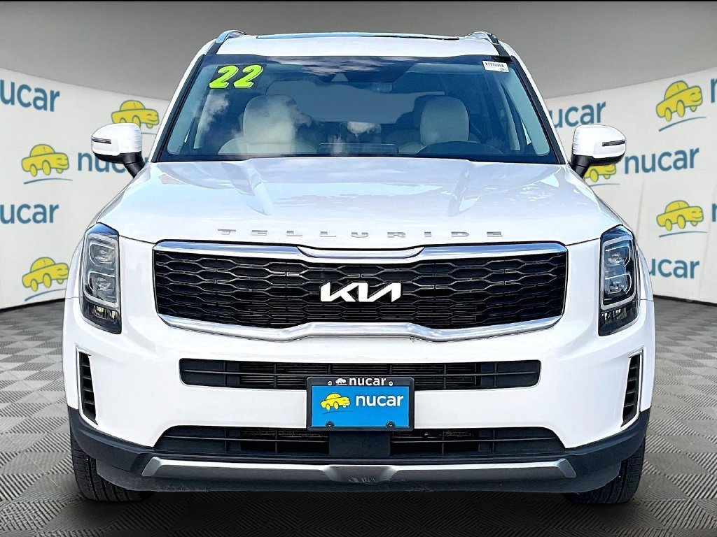 Used 2022 Glacial White Pearl Kia EX image 2