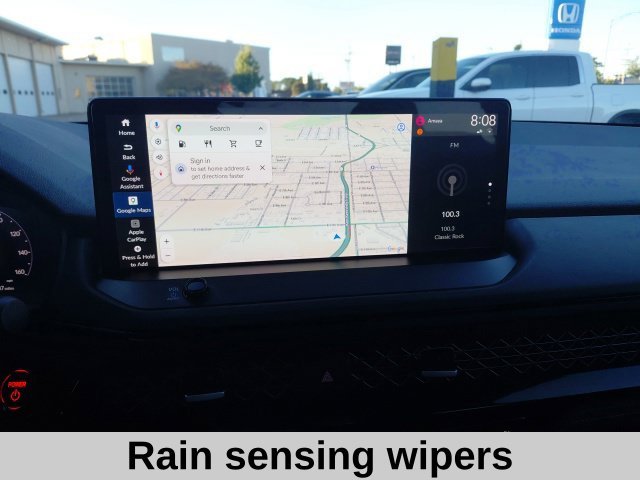 Used 2025 Solar Silver Metallic Honda Touring image 18