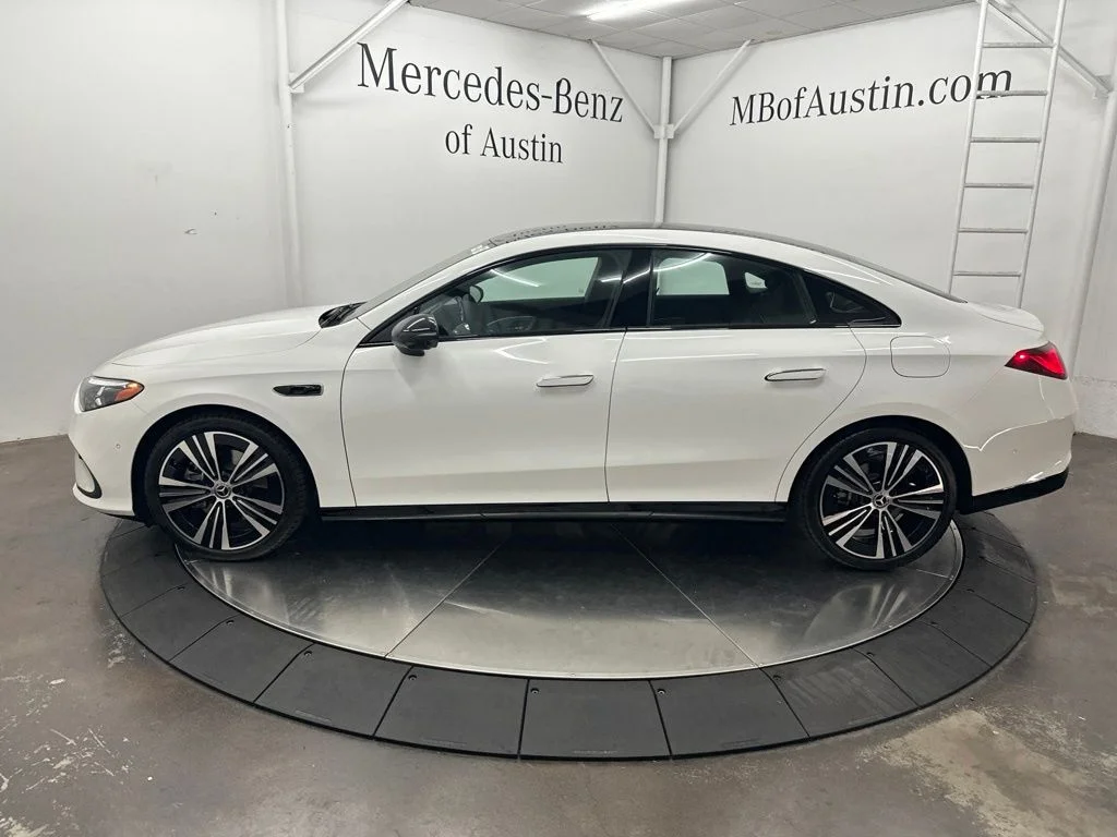 New 2027 White Mercedes-Benz  image 4