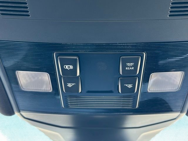 New 2026 Monterey Blue Pearl Volkswagen 1.5T Sport image 37