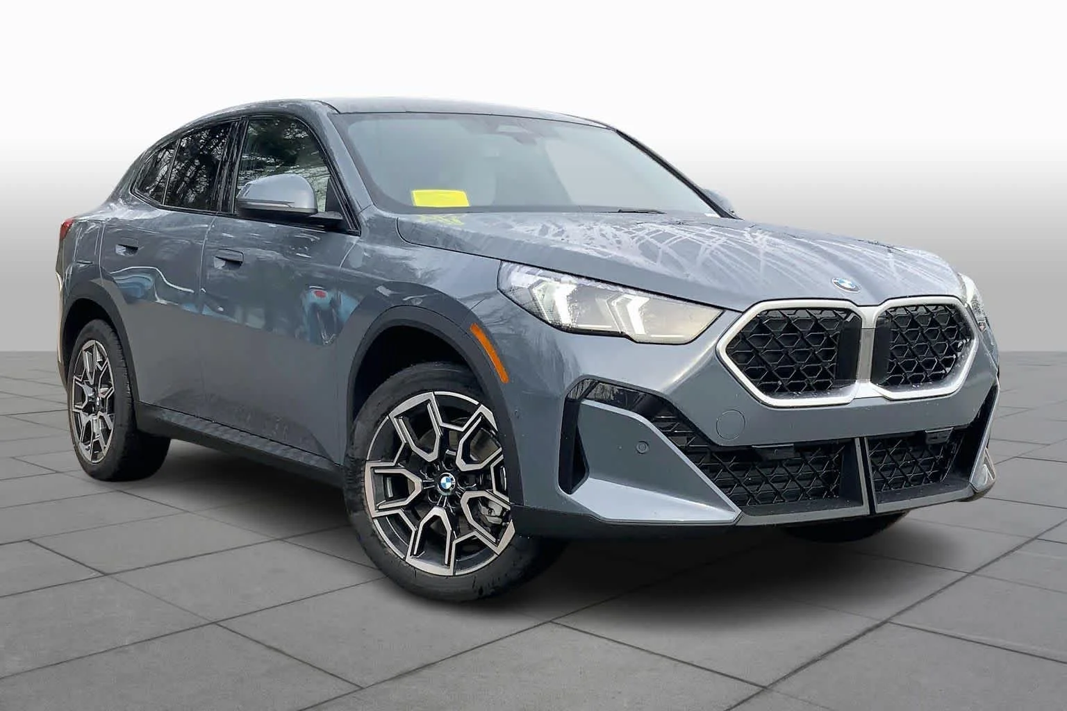 Used 2026 Storm Bay Metallic BMW xDrive28i image 2
