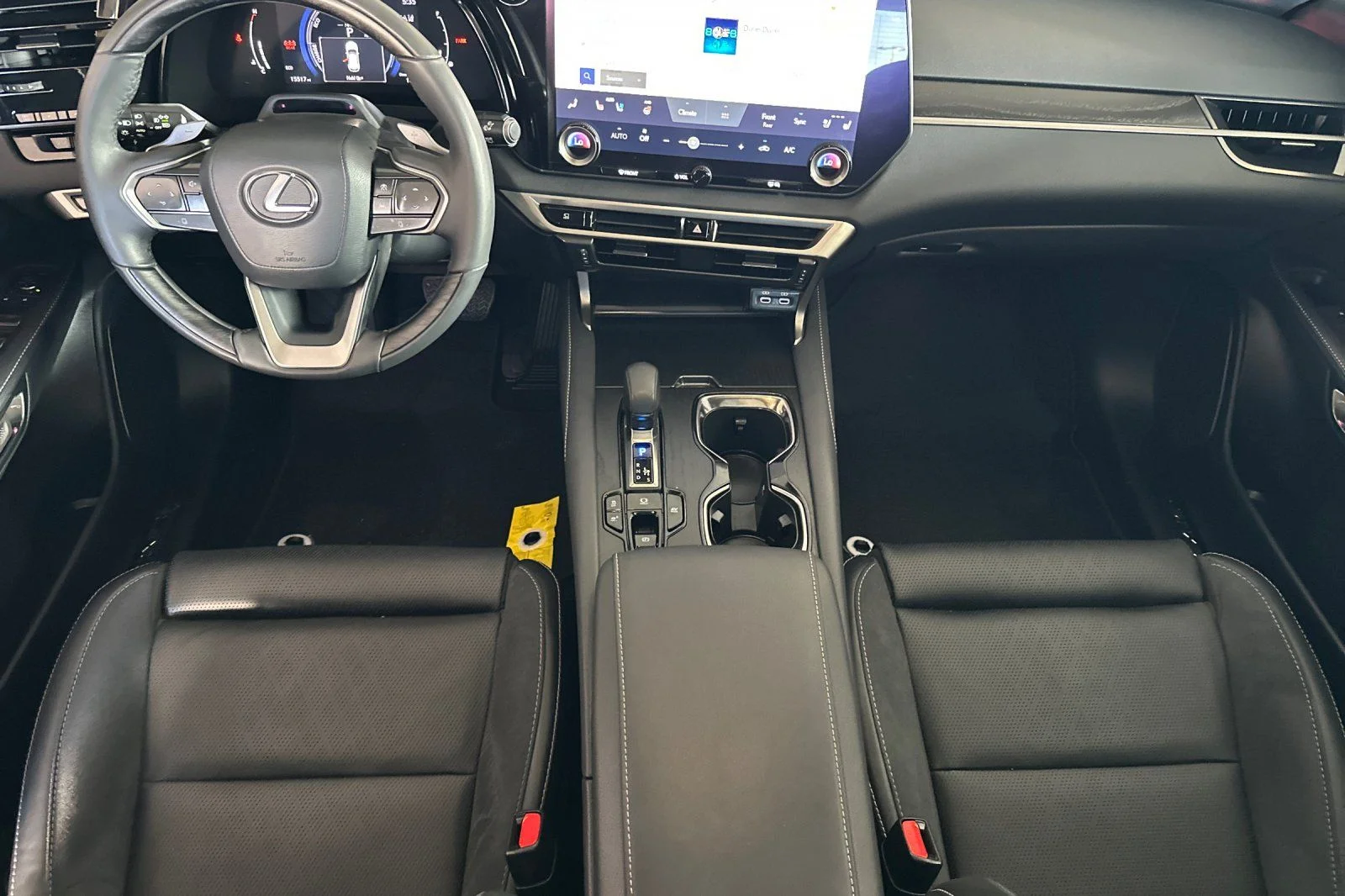 Certified Used 2024 EMINENT WHITE PEARL Lexus 350h Luxury image 10