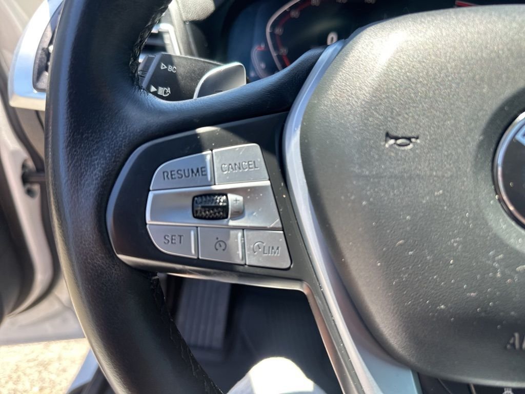 Used 2023 White BMW xDrive30i image 14