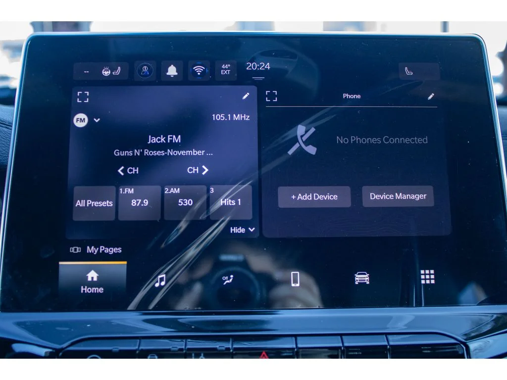 New 2026 Red Hot Pearlcoat Jeep Latitude Altitude image 23