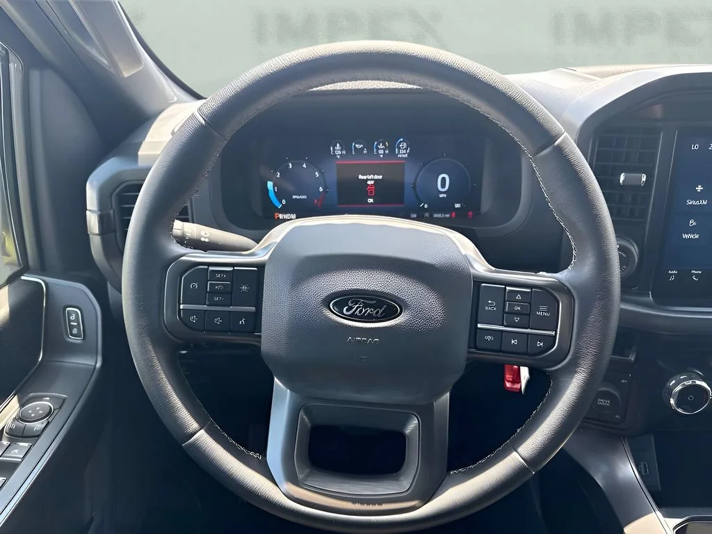 Used 2024 Gray Ford XLT image 15