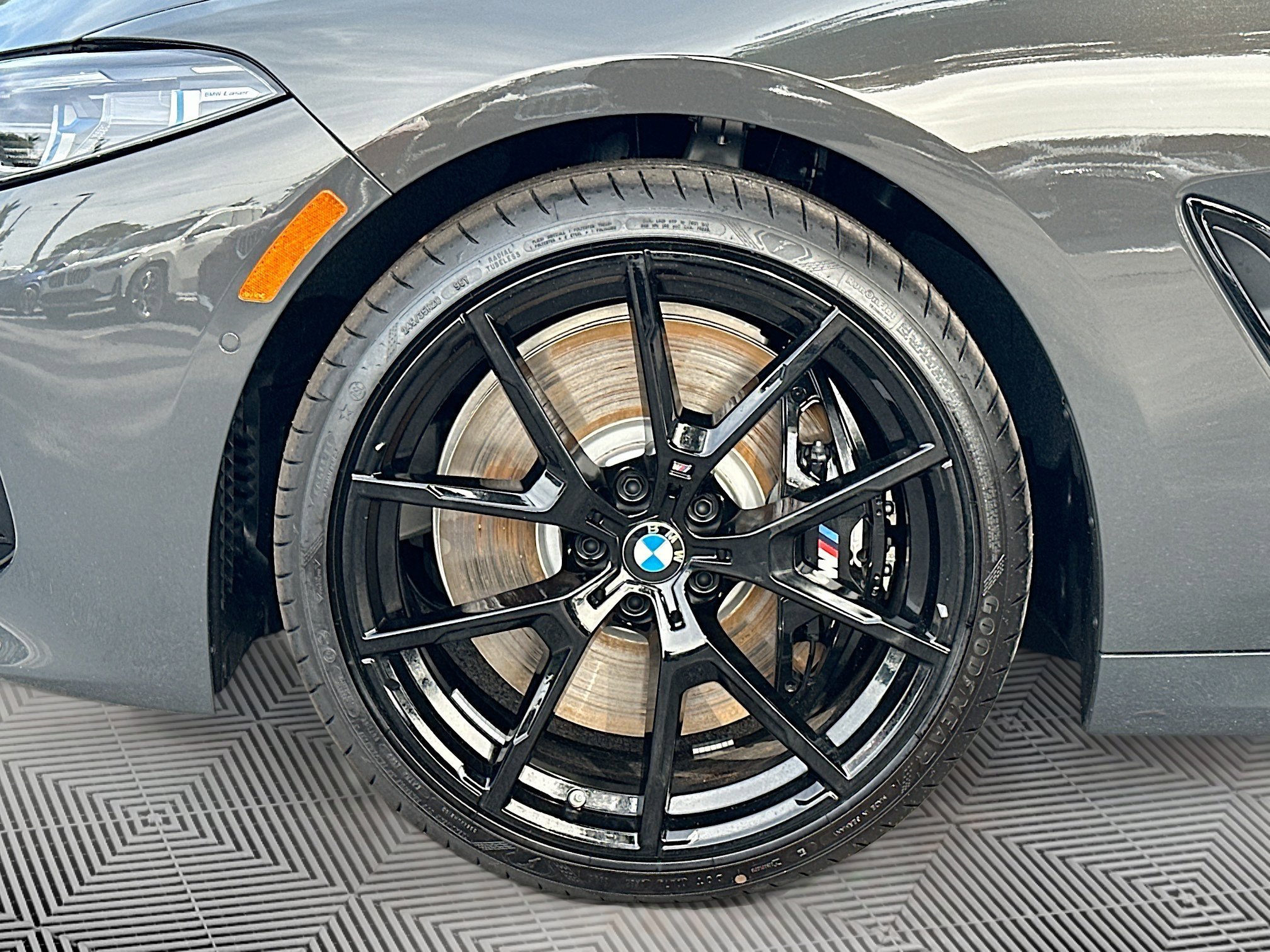 2026 BMW 8 Series 840i - Photo 27