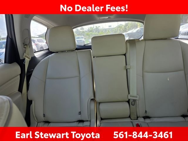 Used 2019 Silver INFINITI PURE image 5
