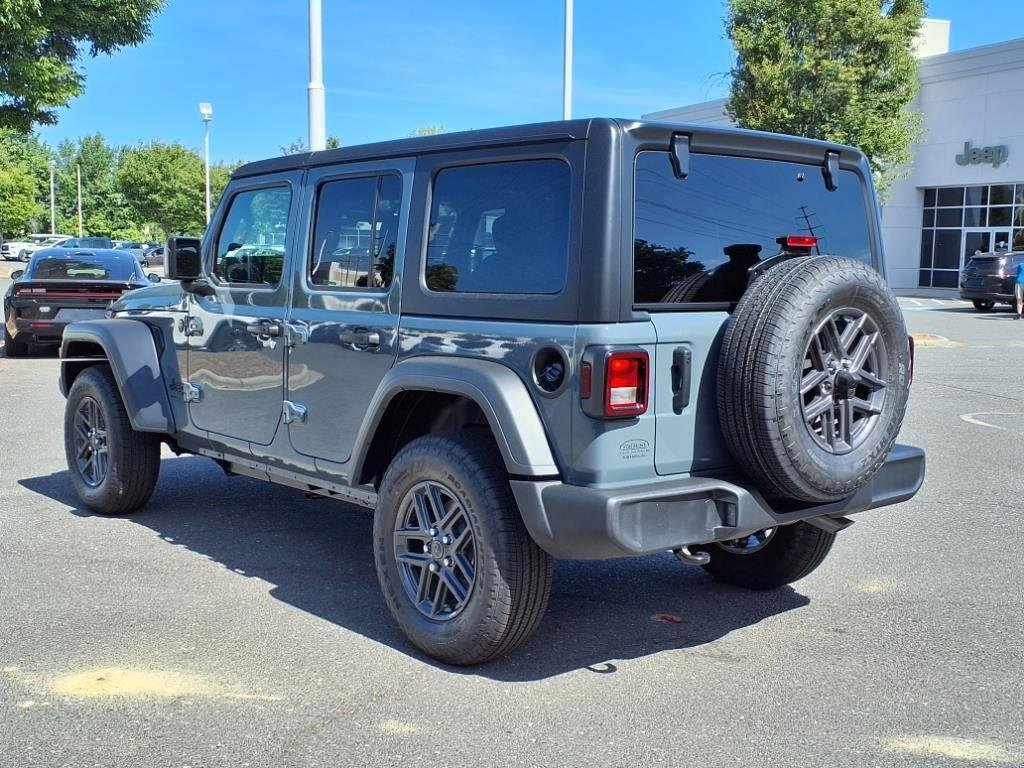 New 2025 Anvil Clear-Coat Exterior Paint Jeep Sport S image 20