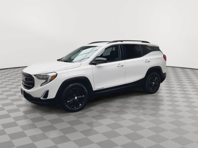 Used 2018 Summit White GMC SLE image 34