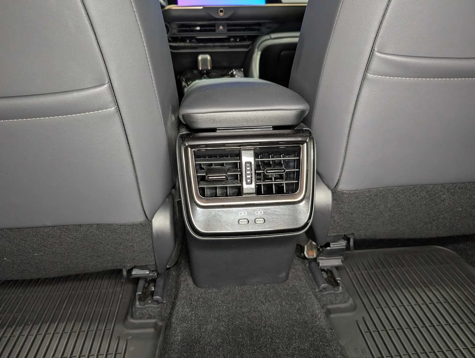 Used 2024 Black Toyota XLE image 20