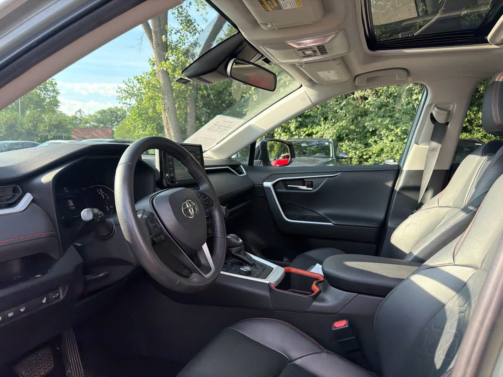 Used 2022 Lunar Rock/Ice Edge Roof Toyota Adventure image 5