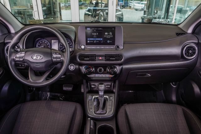 Used 2023 Gray Hyundai SEL image 5