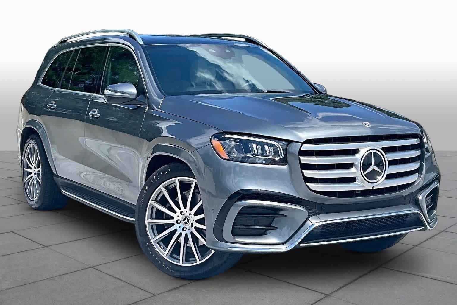 Used 2024 Selenite Grey Metallic Mercedes-Benz GLS 450 image 3